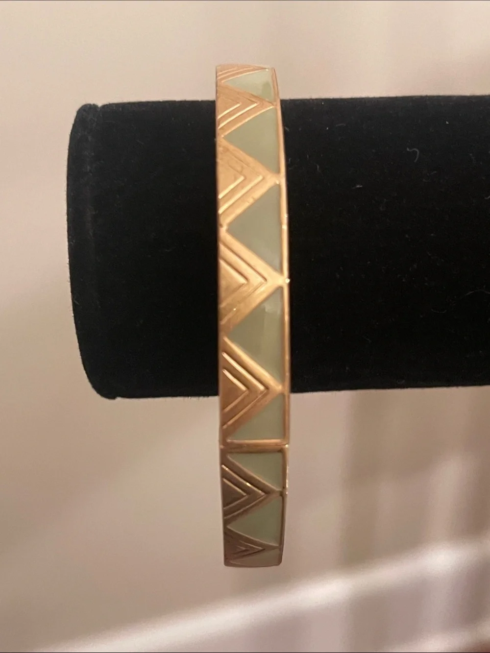 Lia Sophia “ On Point” Mint Elastic Bangle Bracelet